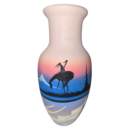 Navajo Etched Vase Dine Southwest‎ signed Approx 7" little wobbly - Picture 1 of 7